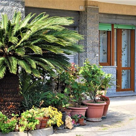 Case di Rosita Pietra Ligure Esterno foto